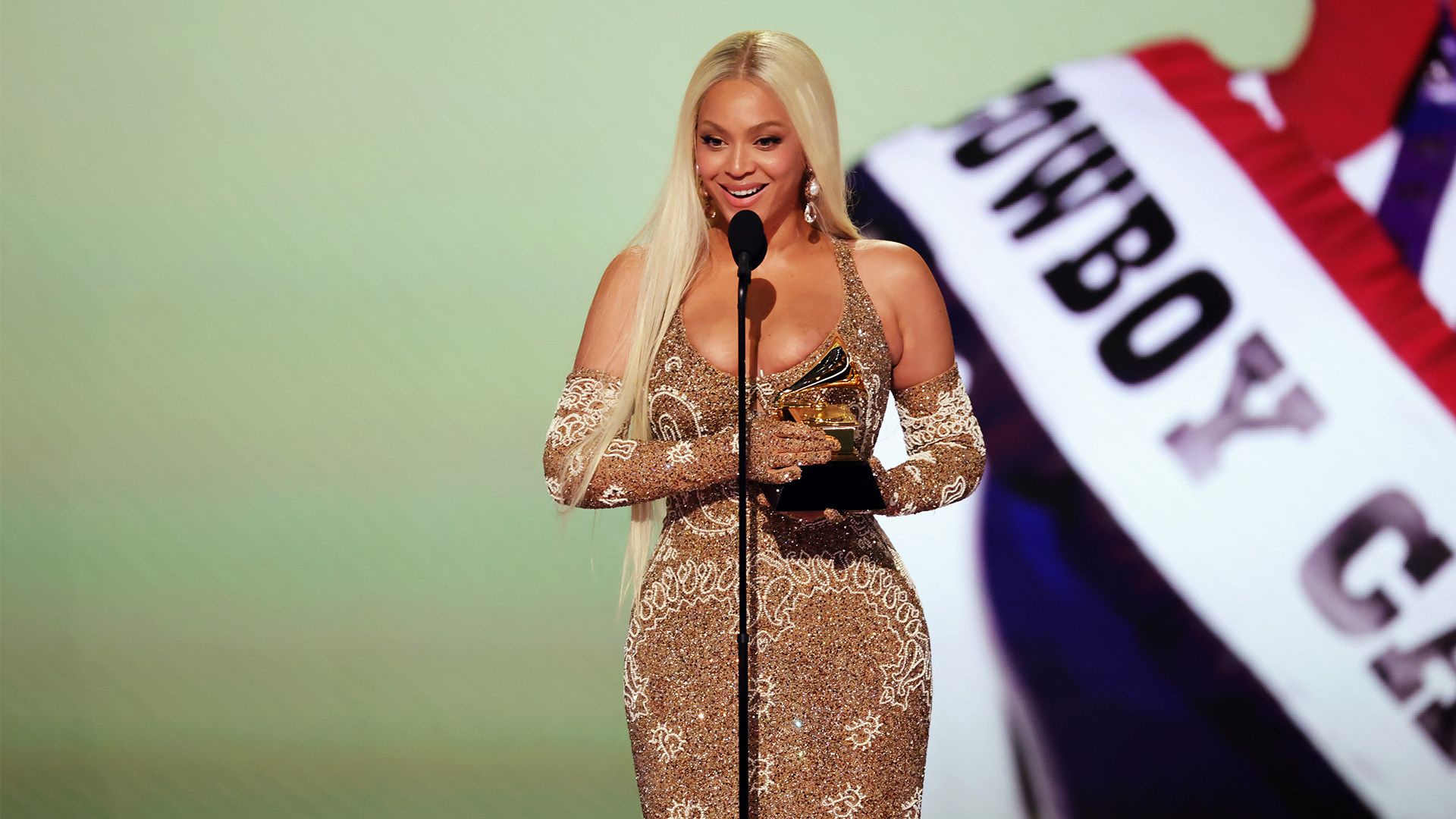 疑将在未来 疑将在未来