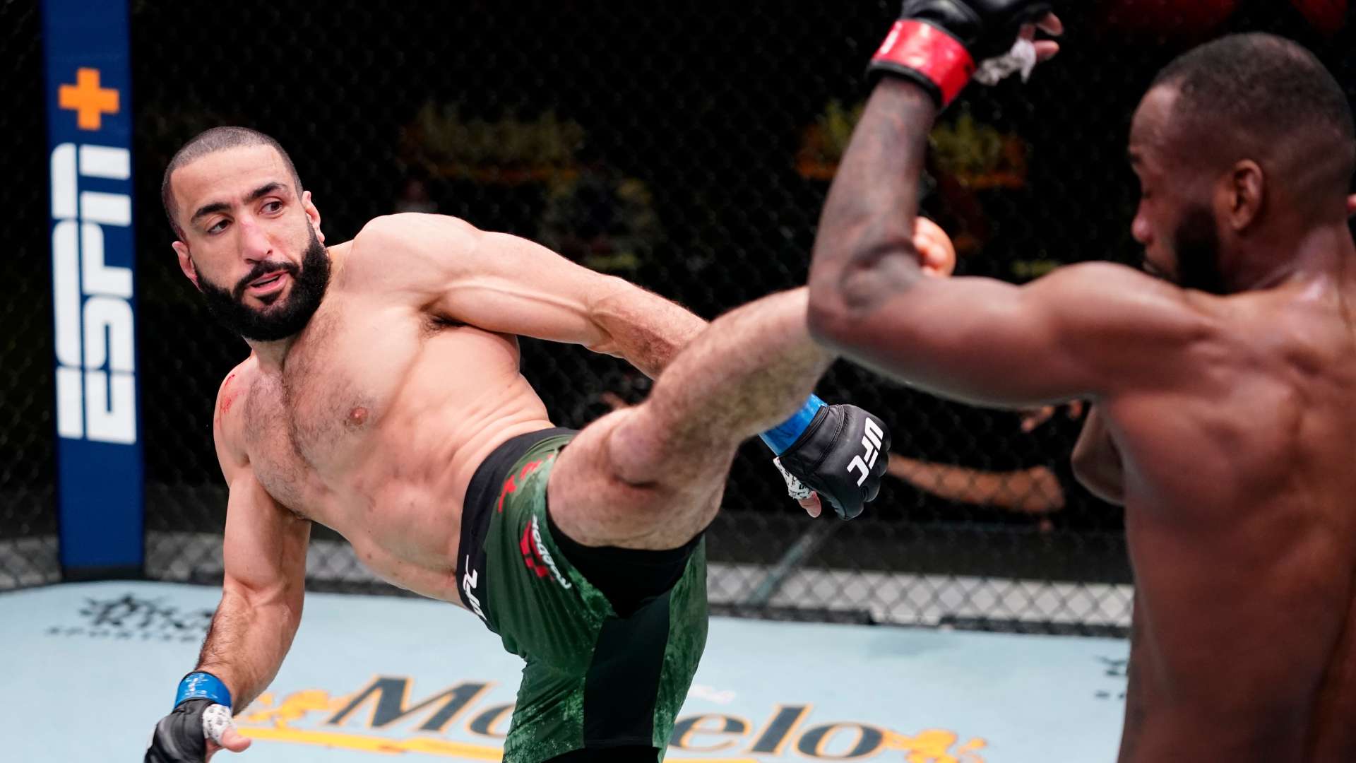 在竞技层面 在竞技层面